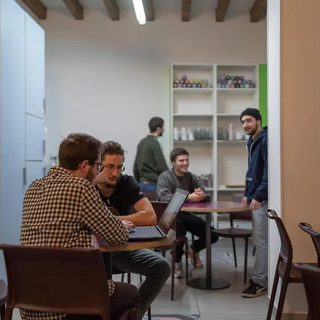 Luogo Comune Брешия