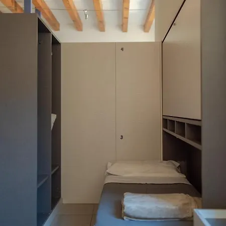 Auberge de jeunesse Luogo Comune *